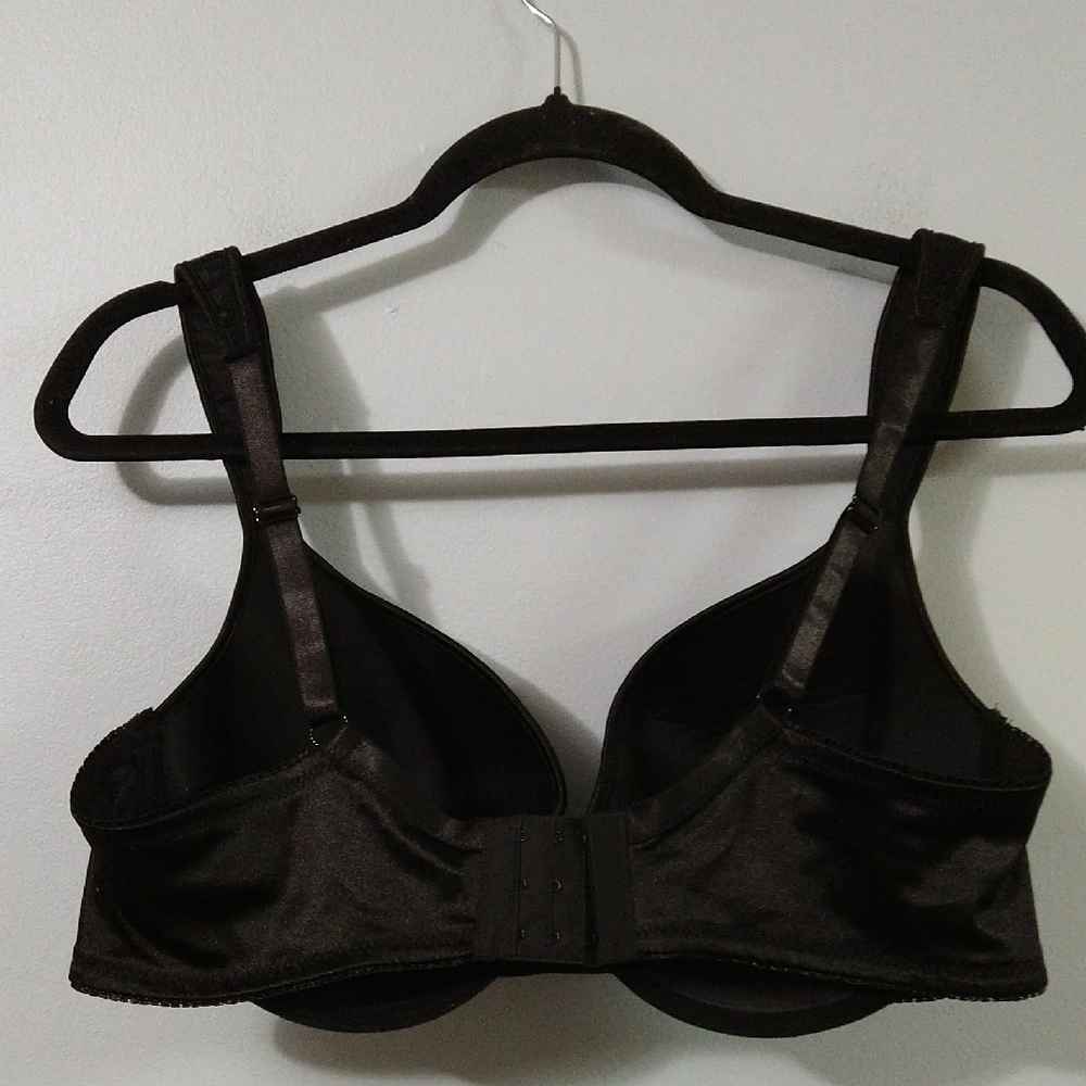 Elegant Black Floral Full Coverage Seamless Underwire Padded Bra Size 42D #1221 - Picture 2 of 13